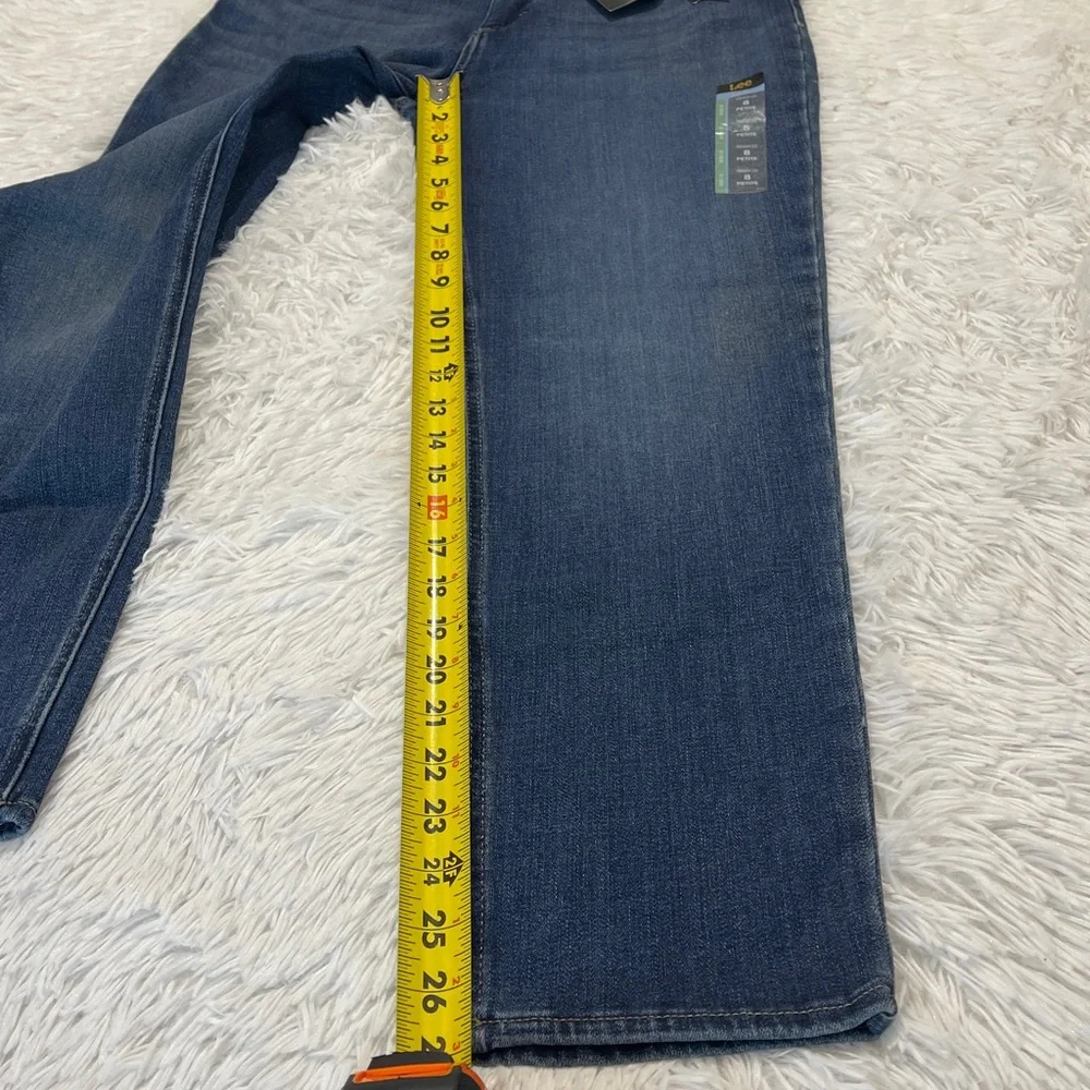 Lee WOMENS Classic Straight MID SLIM FIT Blue Jeans SIZE 8 Petite DENIM NWT